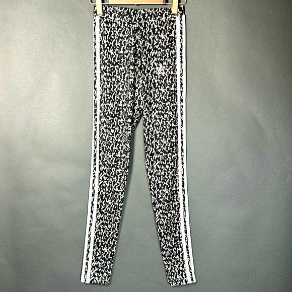 Adidas women’s tights. Black/tan camo. Size XXS. - Picture 2 of 8